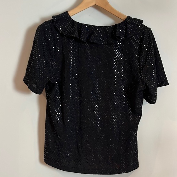 NWT Michael Kors black sequenced short sleeved V- neck top size medium. - Picture 2 of 6